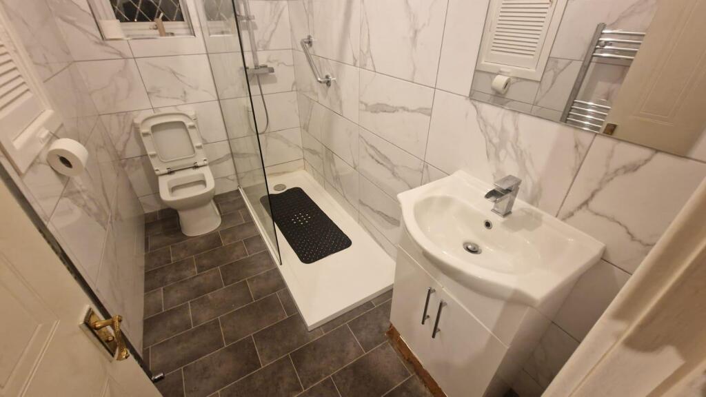 WhatsApp Image 2024-12-17 at 16.53.15 (8).jpeg