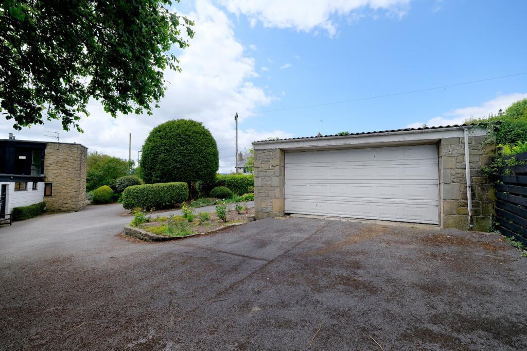 Garage/Workshop