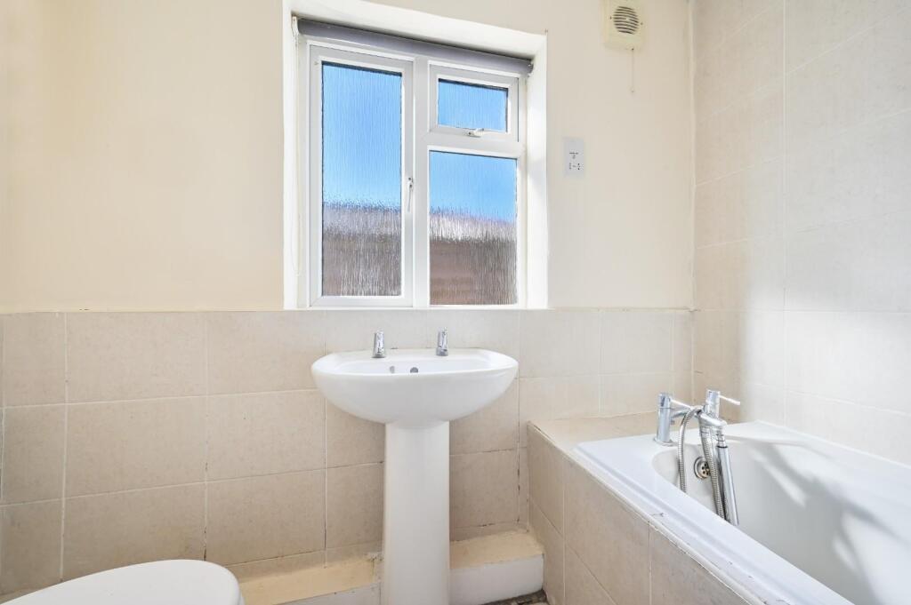 ERNEST COTTAGES,  (1).jpg