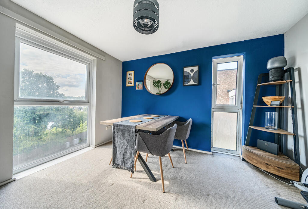 1332165-20-688749...