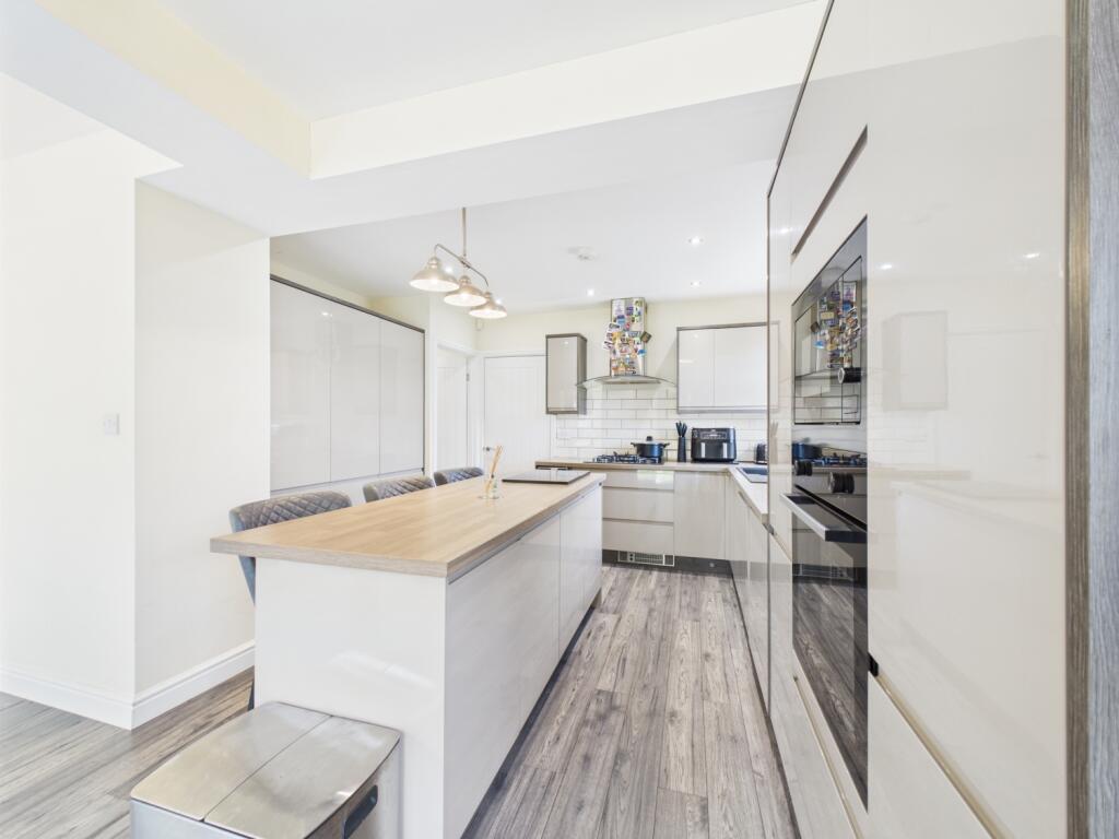 Open Plan Kitchen Dining Family Room