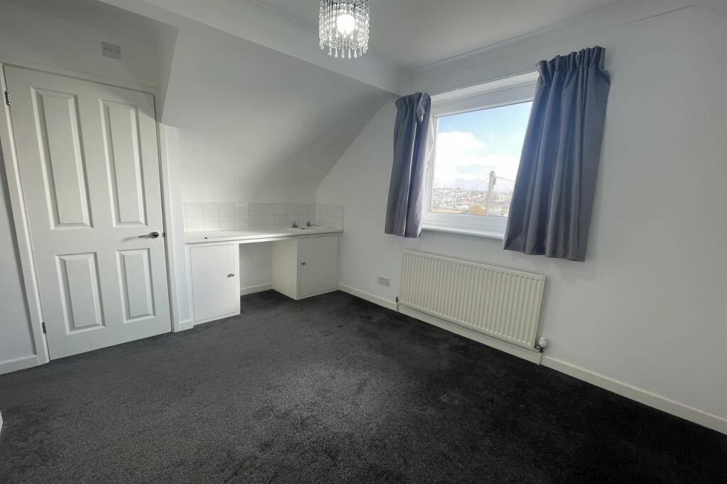 Bedroom ensuite show