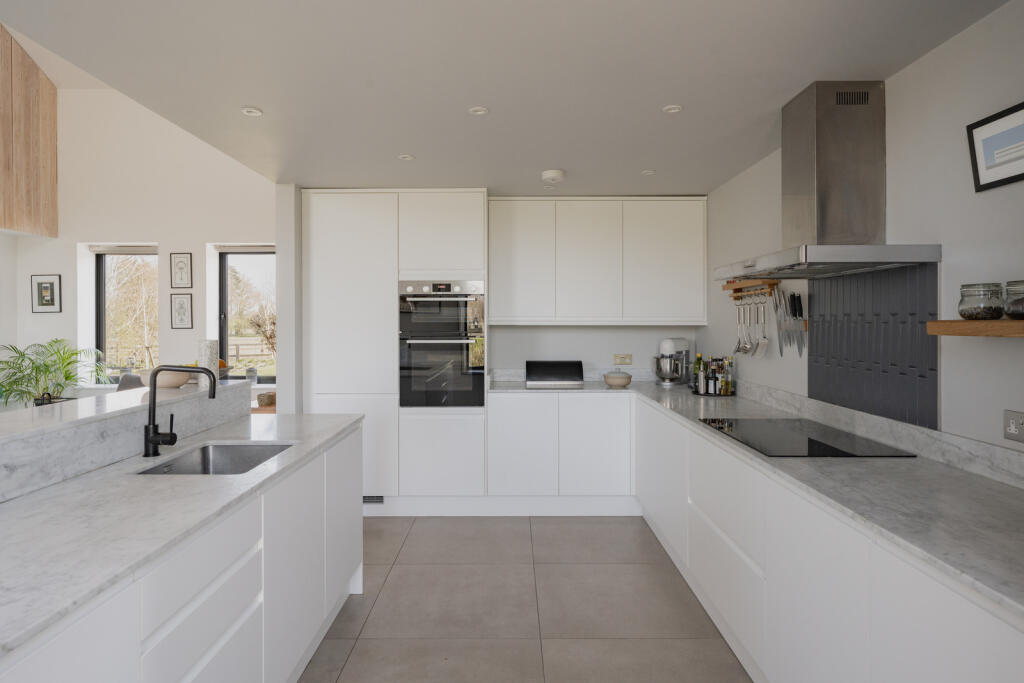 273780 - Tinkers Barn, Bressingham-58.jpg