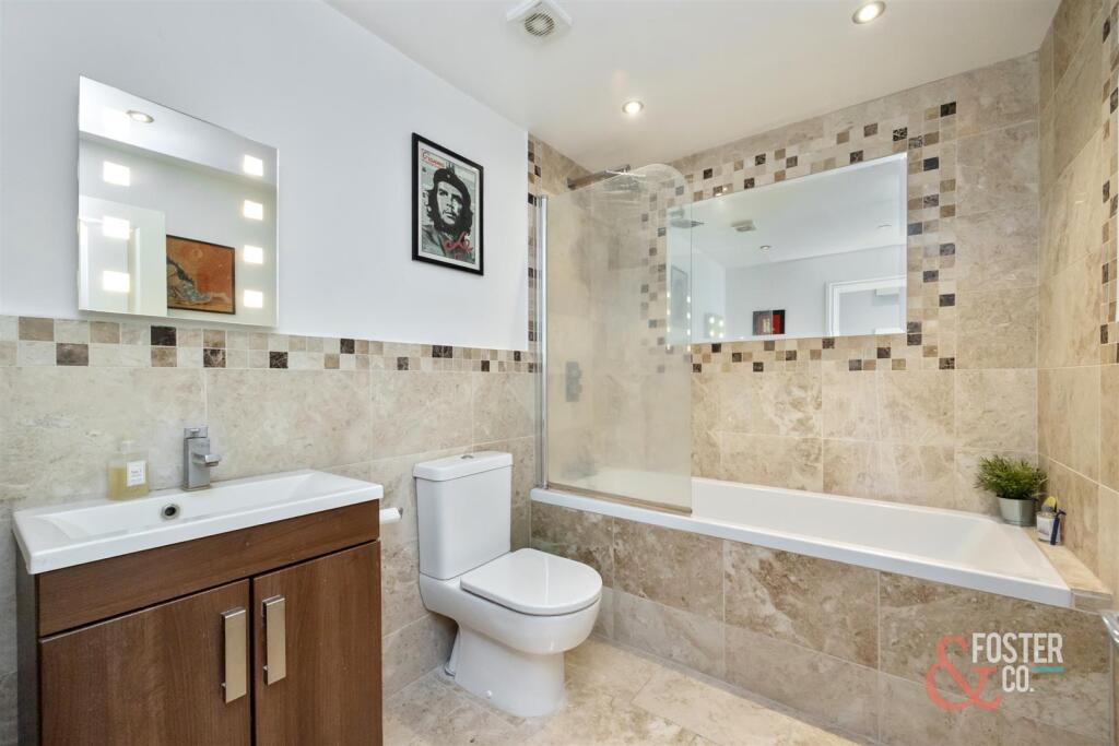Clarendon Villas 31 Flat 4-009.jpg