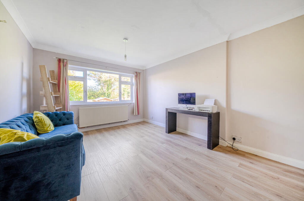 1362964-9-68e3bbf...