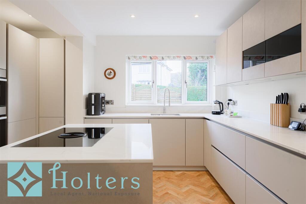 1 Chapel Field, LlandinamHOLT - 1 Chapel Field, Ll