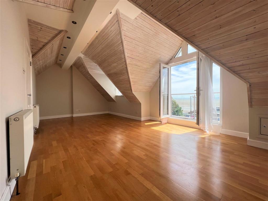 Bedroom.jpg