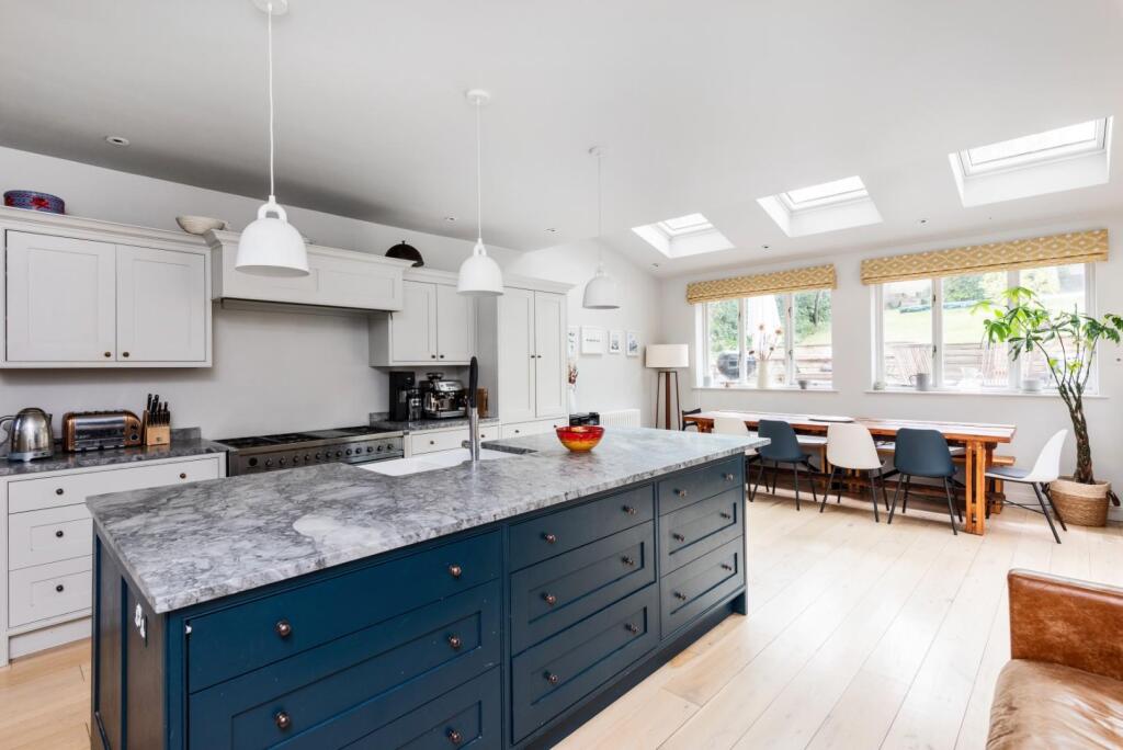 65 Englishcombe Lane, Bath, BA2 2EE-10.jpg