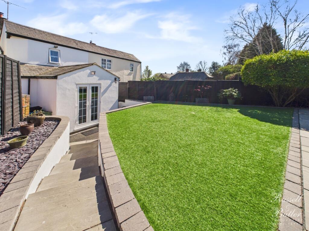 CAM01995G0-PR0284-STILL013