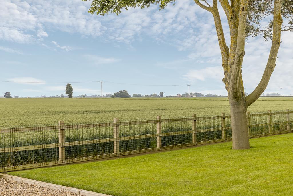 5 Gyrwas Grove (Whaplode)-21.jpg