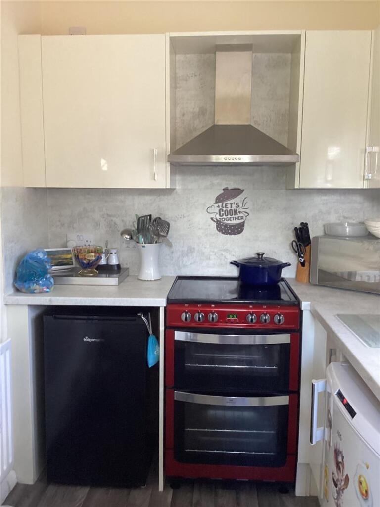 kitchen2.jpeg