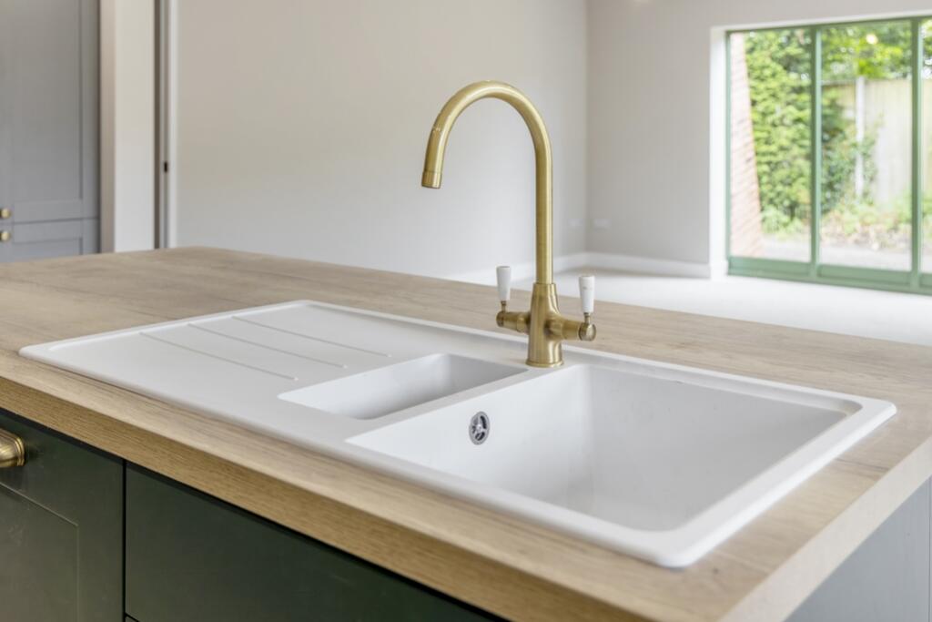 The Coach House (Old Bolingbroke)-16