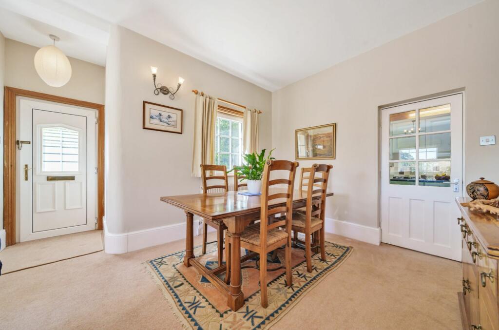 Living Room / Dining Room
