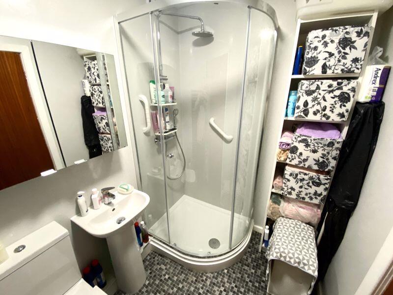 Shower Room/WC