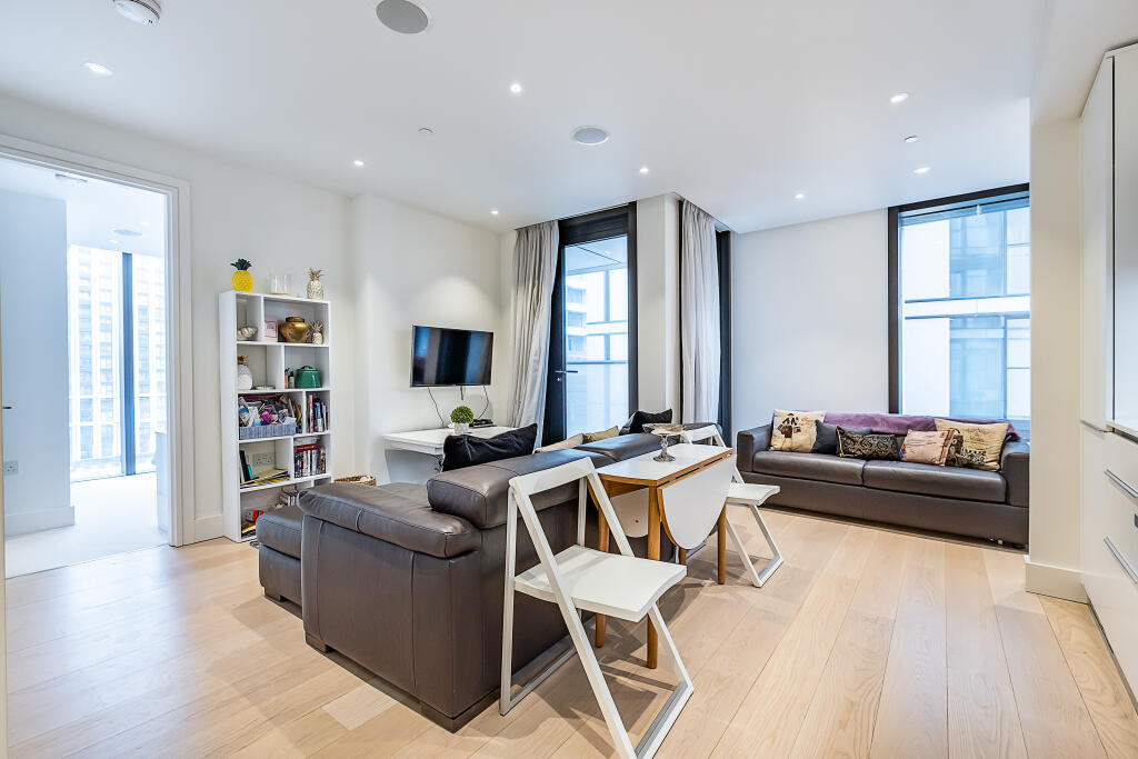 Open Plan Reception Room