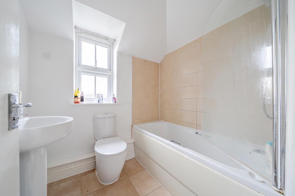 Main bathroom