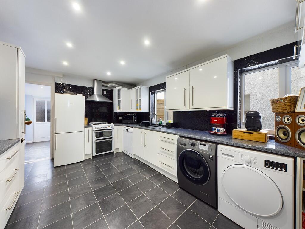 CAM00195P1-PR0678...