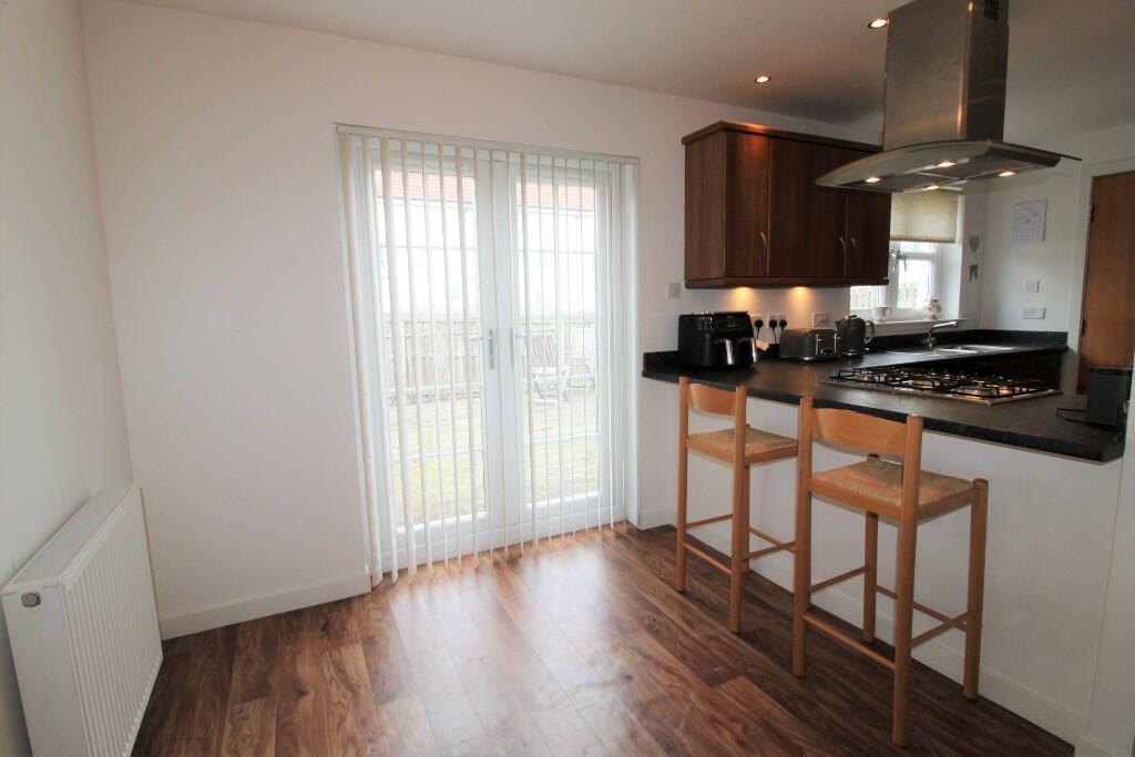 Kitchen/Dining Area
