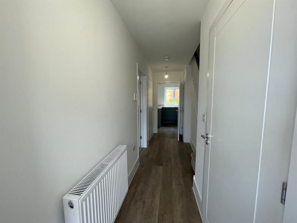 Entrance Hall 1.jpg