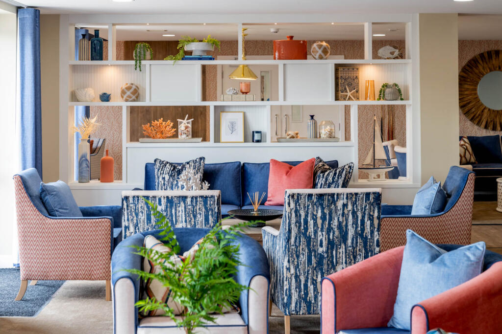 Homeowners Lounge 