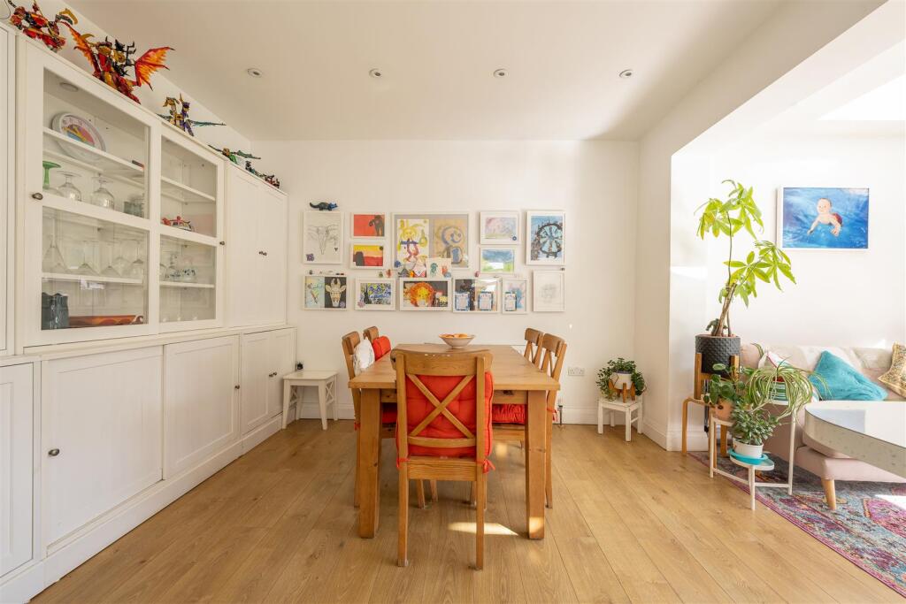 Kitchen-2.jpg
