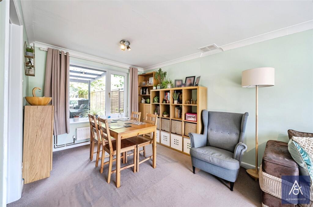 Living/Dining Room