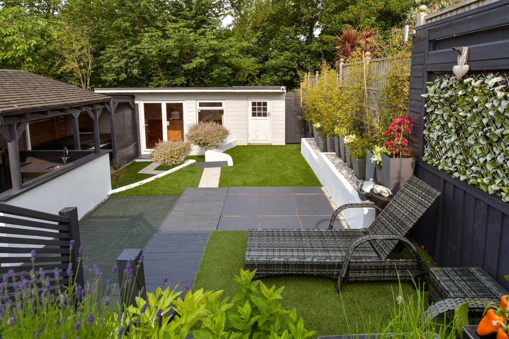 External Lifestyle Photograph