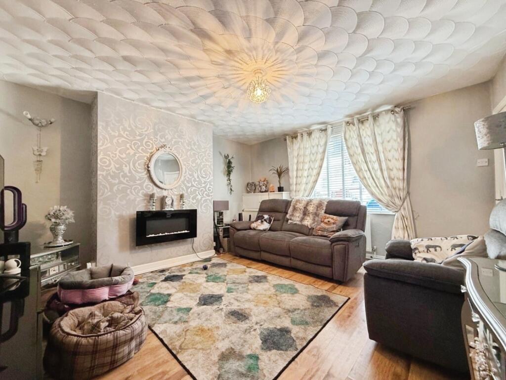 pbox-living_room-323607.jpg