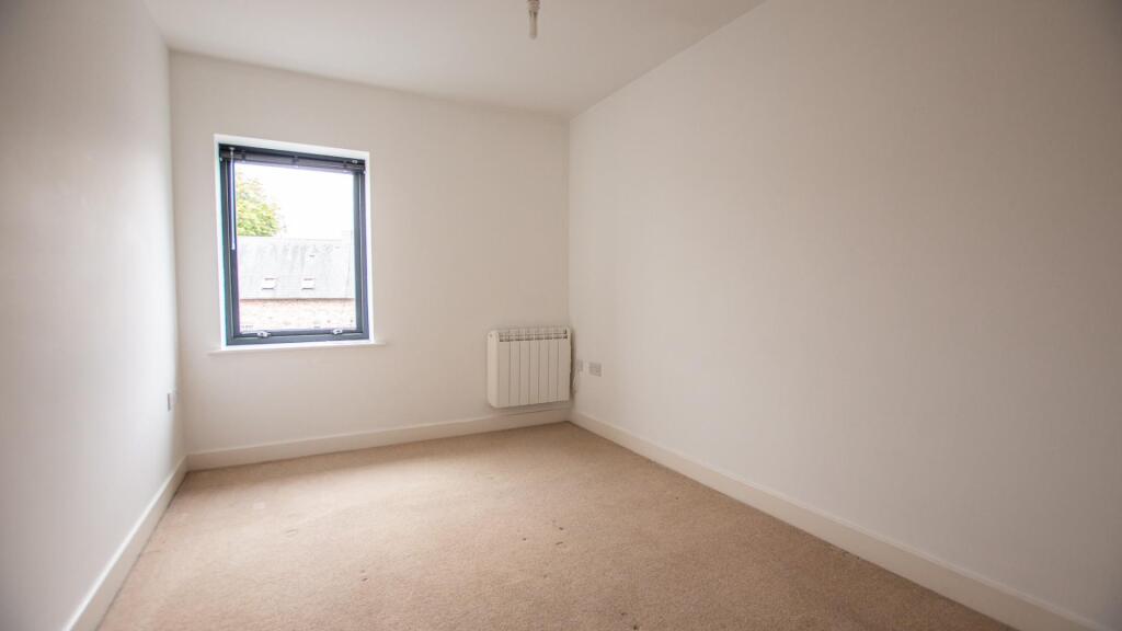 8 Grove Place 1.jpg