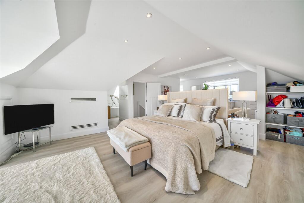 Principal Bedroom