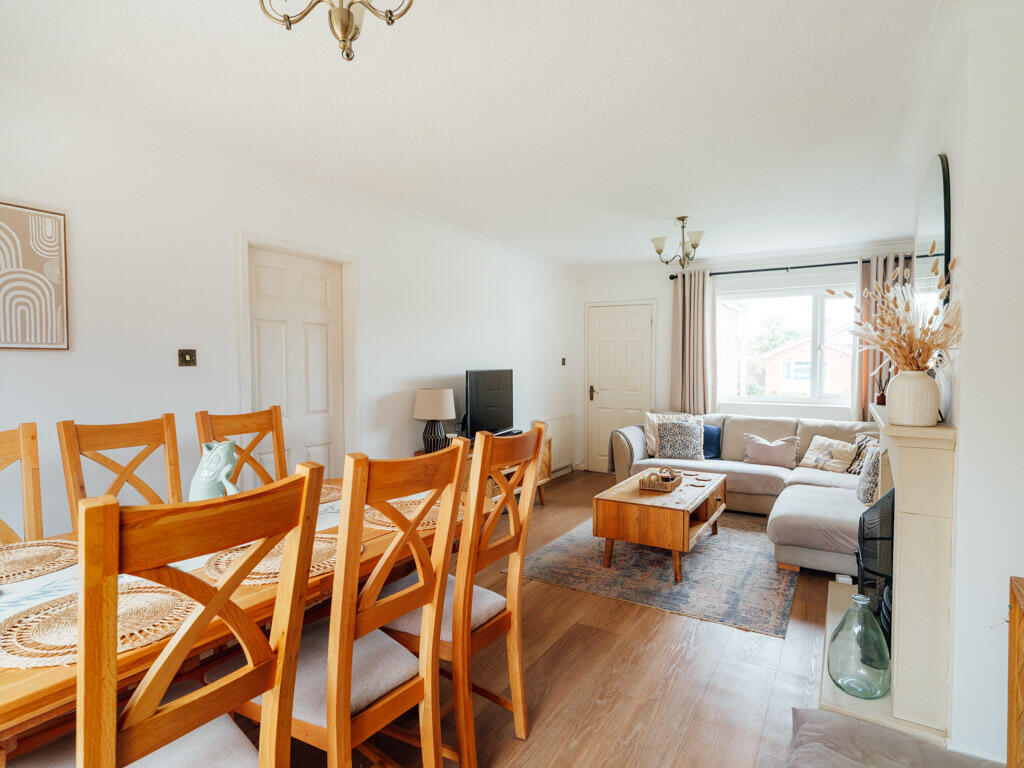 Living / Dining Room