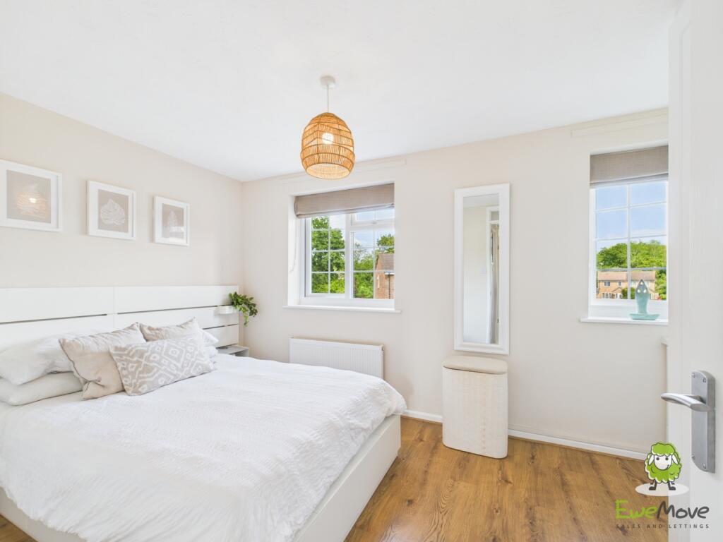 EweMove Estate Agents Basingstoke