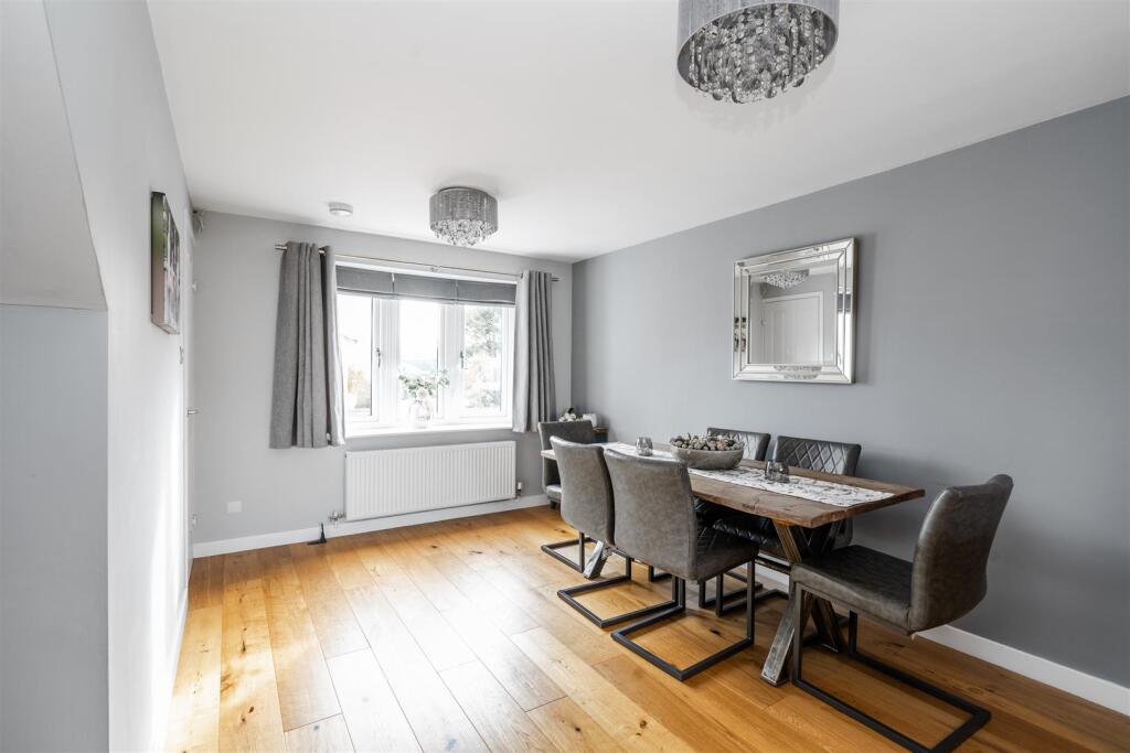 16 Oxford Drive_8.jpg