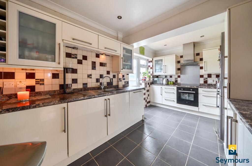 Shepherds Lane, Guildford, Surrey, GU2