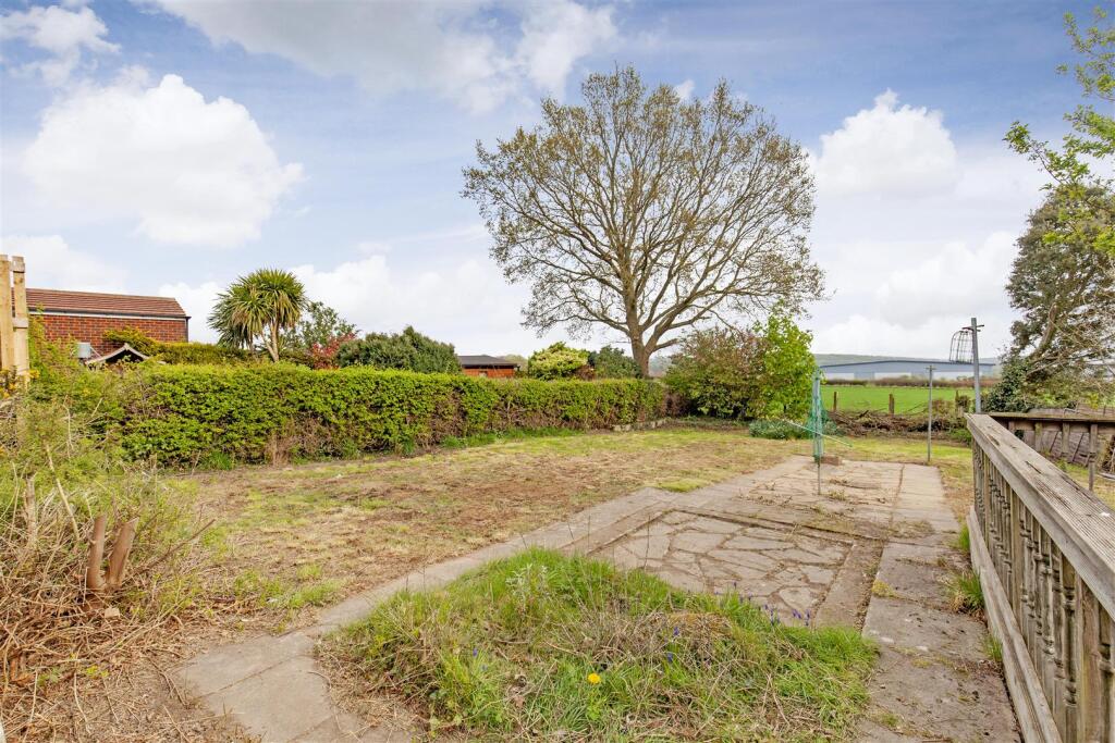 Rear External-10.jpg