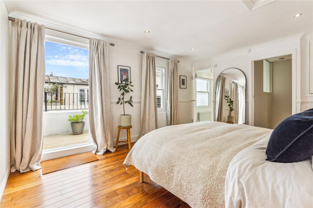 Principal Bedroom