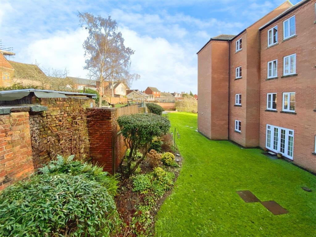 ae2a6c68-image_picker_C52BF163-B628-4423-AF11-DABE