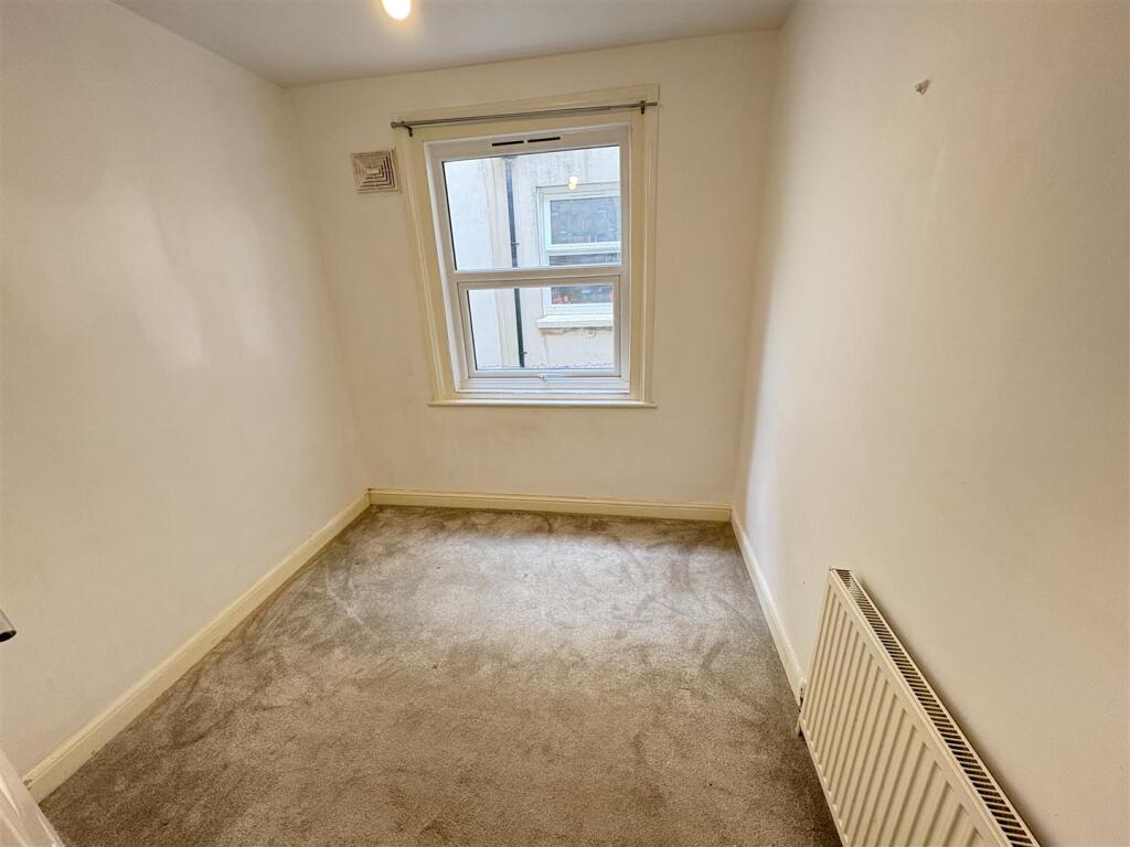 Bedroom two 2.jpeg