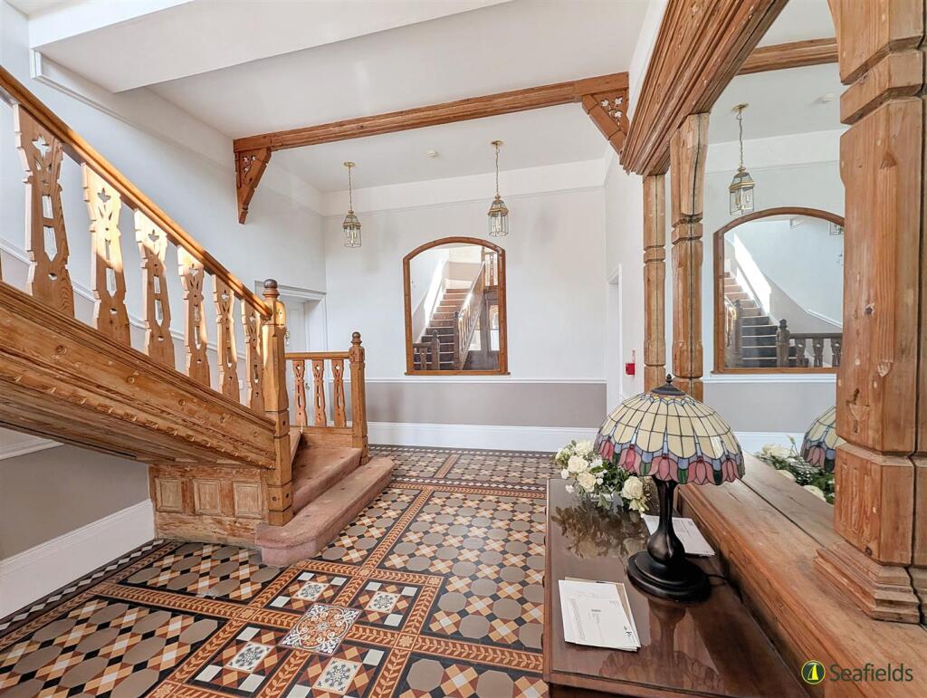 Communal entrance hall