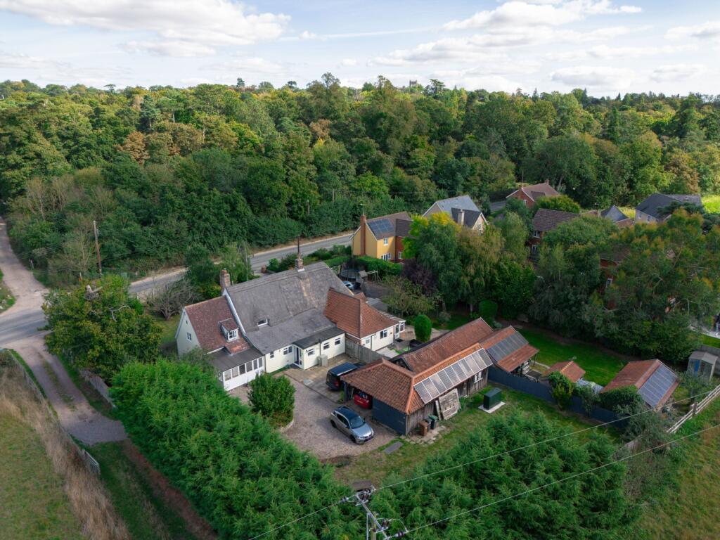 20240916122637 - DJI_0378 - 2 Blacksmiths Cottage 