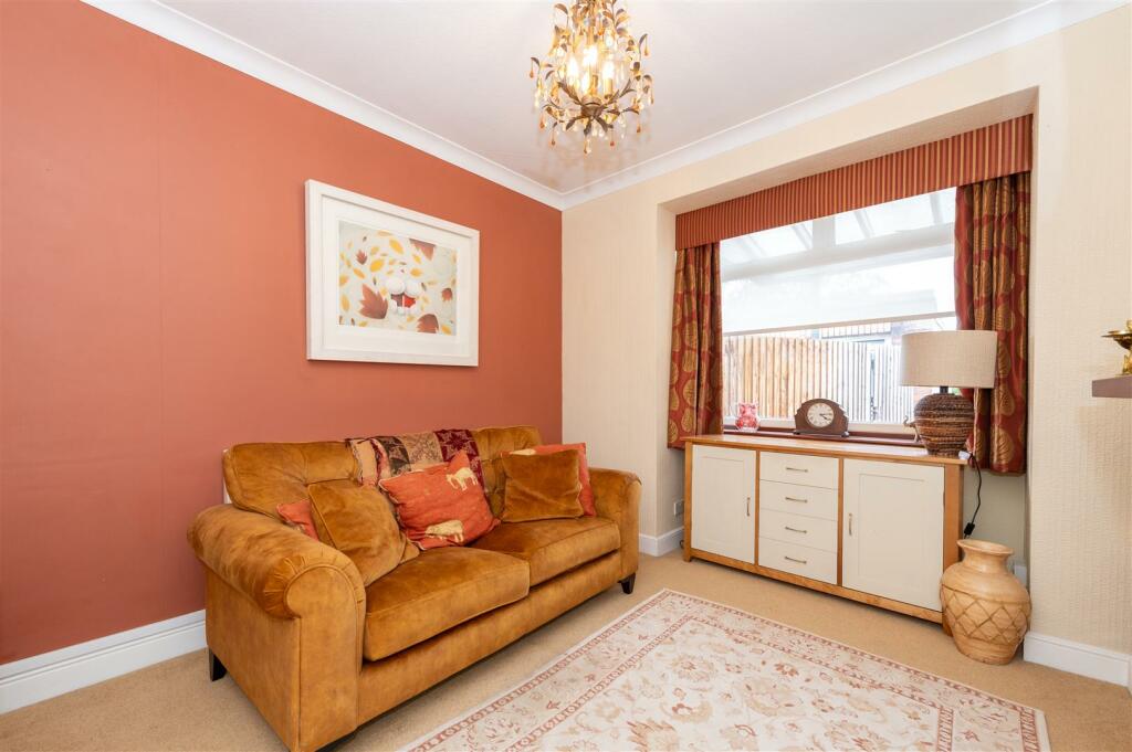 173 Marlpool Lane internal-11.JPG