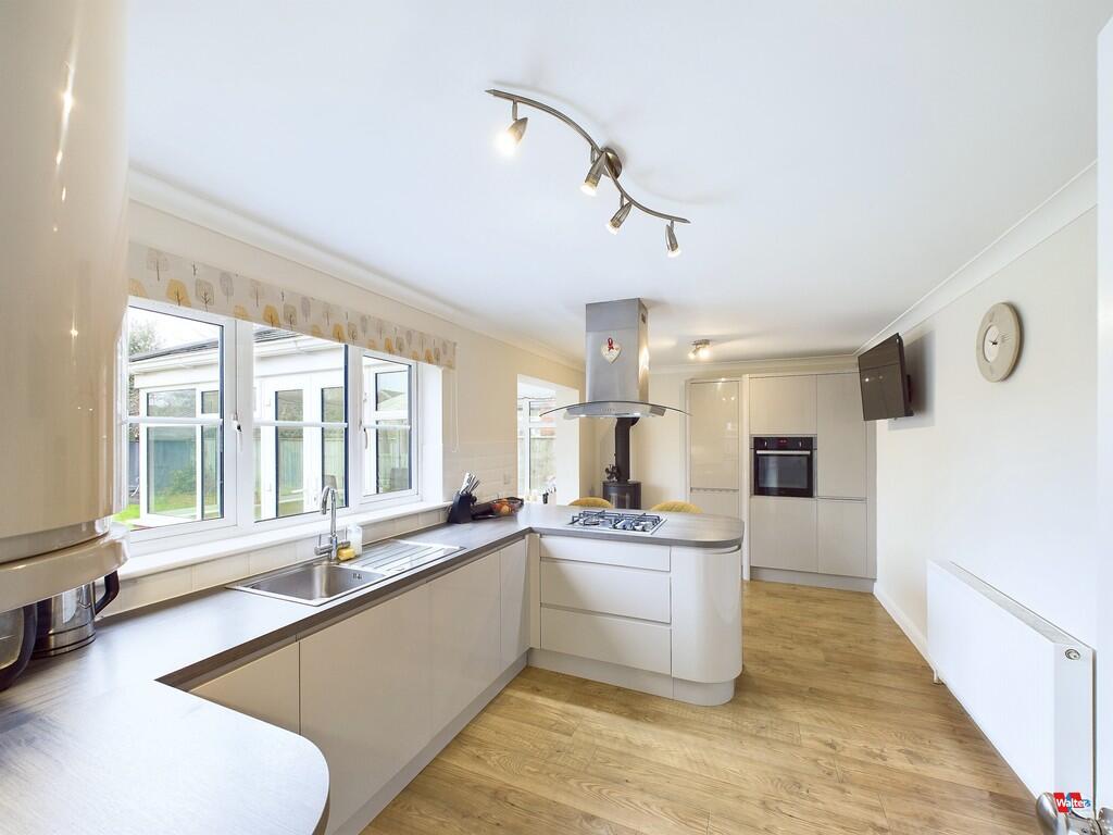 CAM04092G0-PR0037...