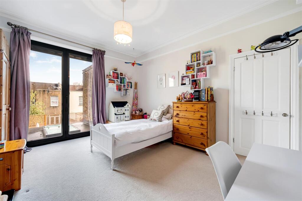 11 Hillcrest Road-13.jpg