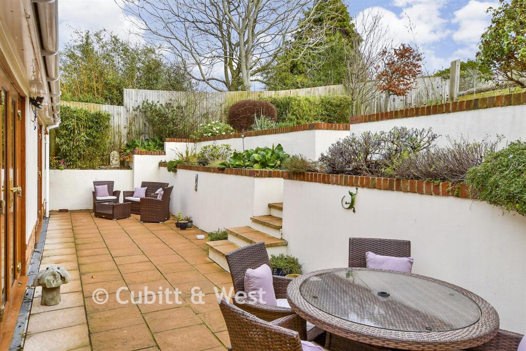 Patio / Decking