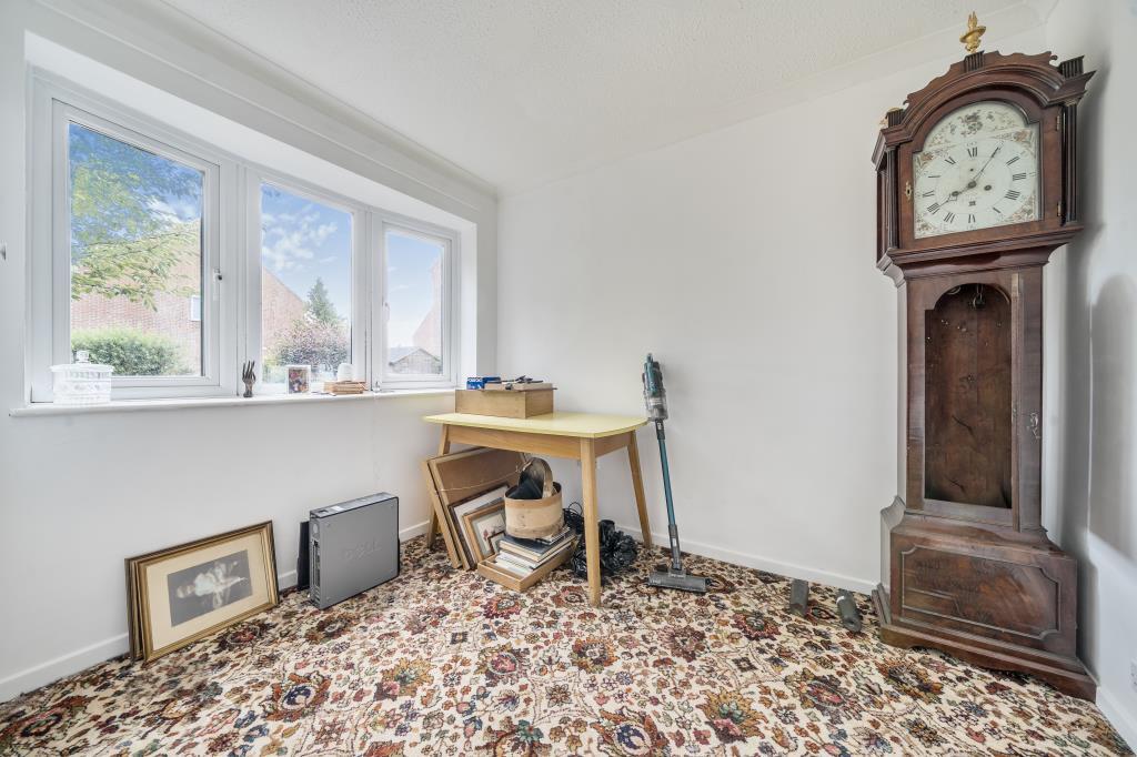 Dining Room/Extra Bedroom