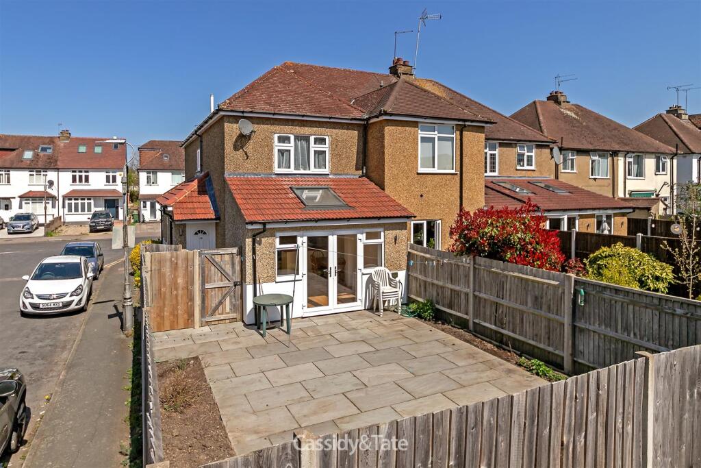15bCampfieldRoad-26.jpg