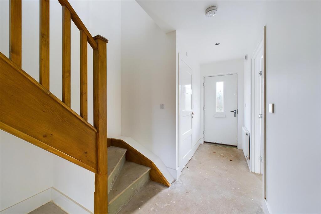 1 and 3, Mulberry Close Abergavenny, NP7 5ES | Fre