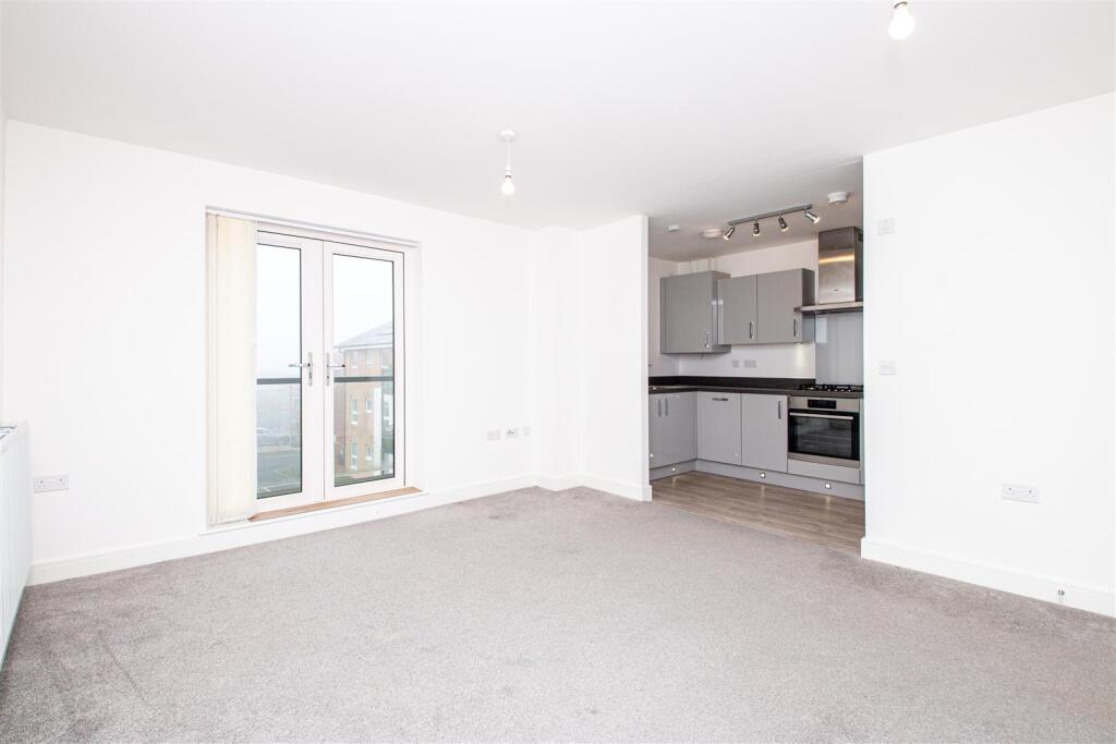 flat6_2.jpg