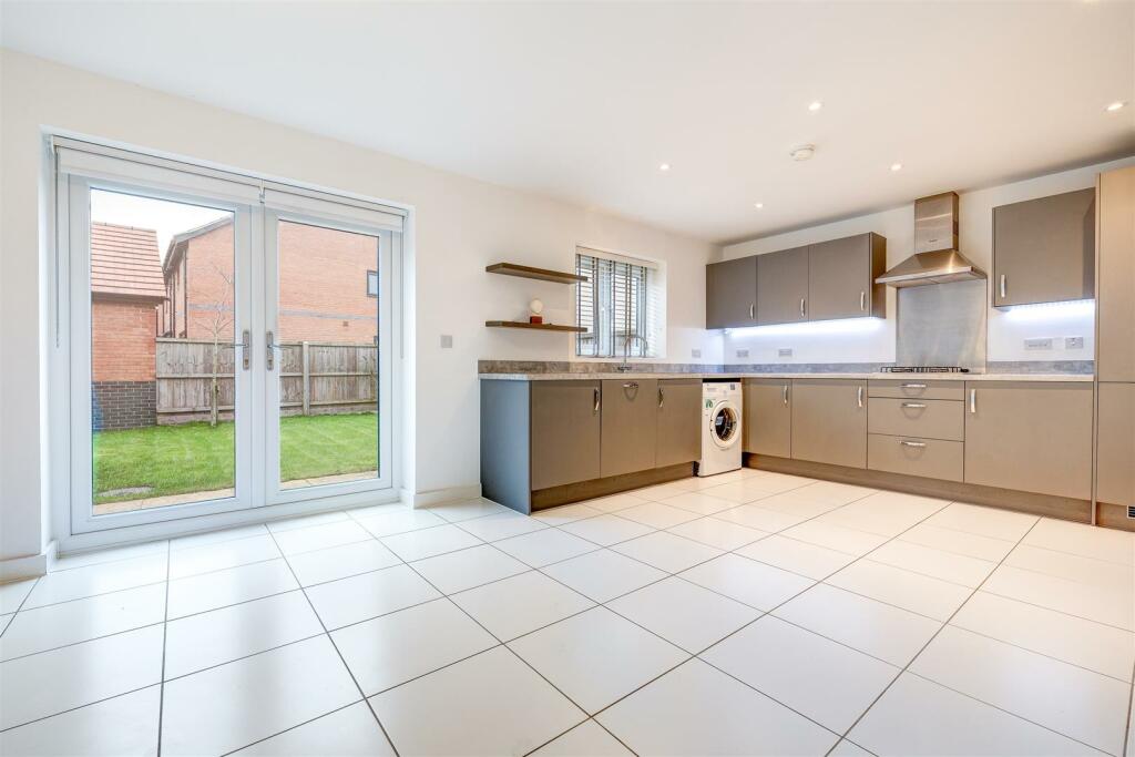 9 Dairy Lane, Ashby