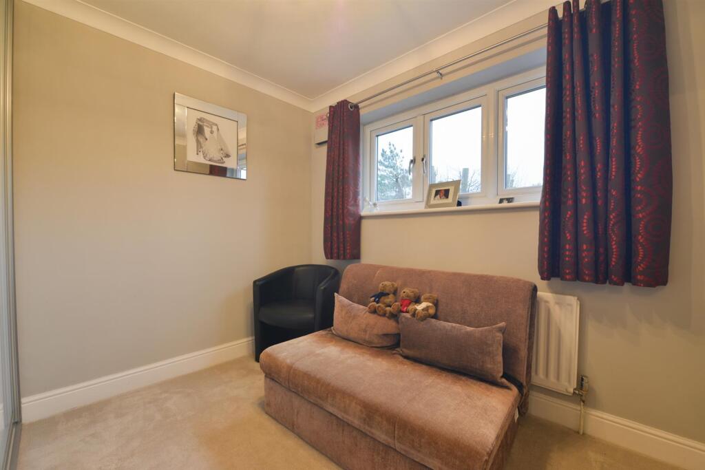 Russett Close14.jpg